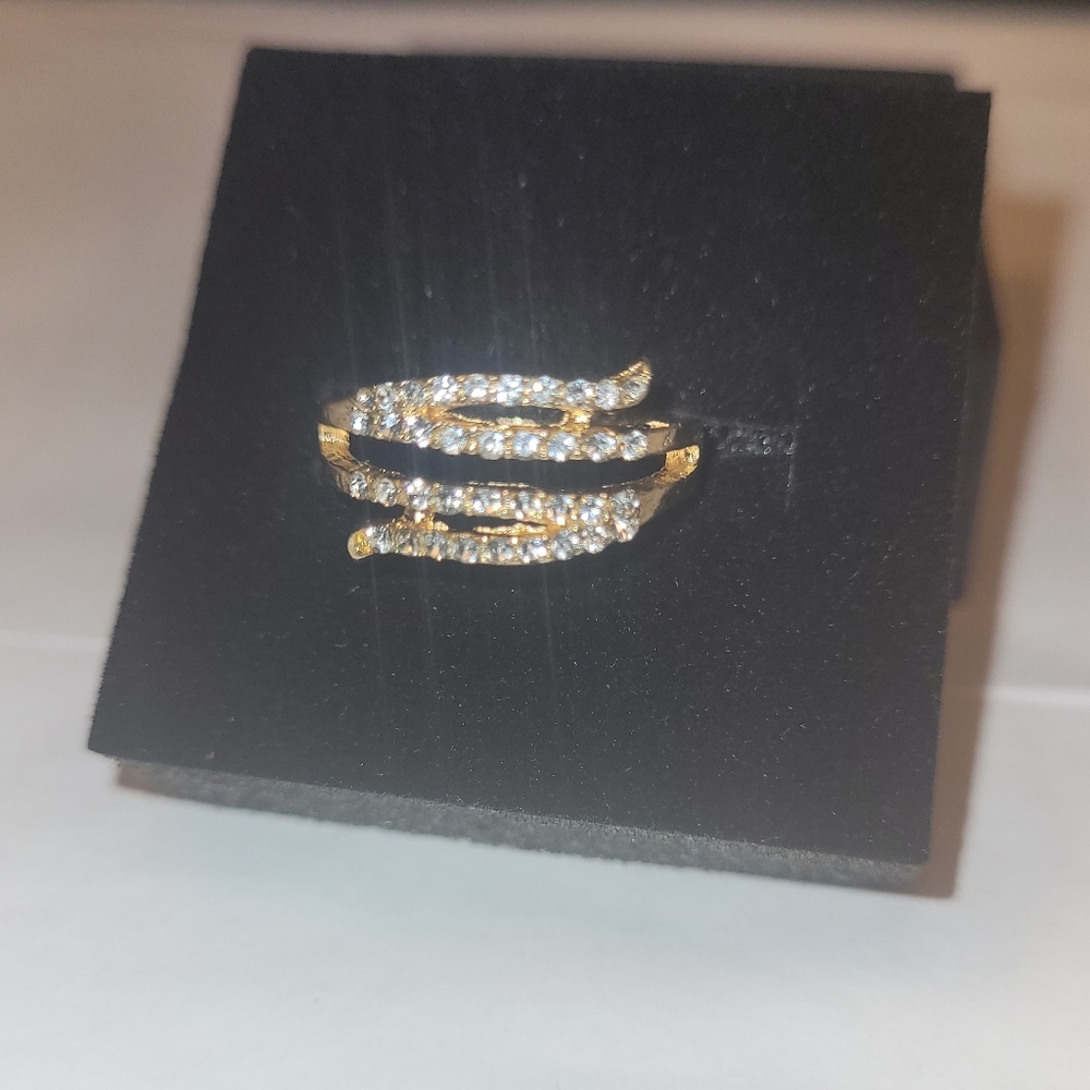 Cocktail ring